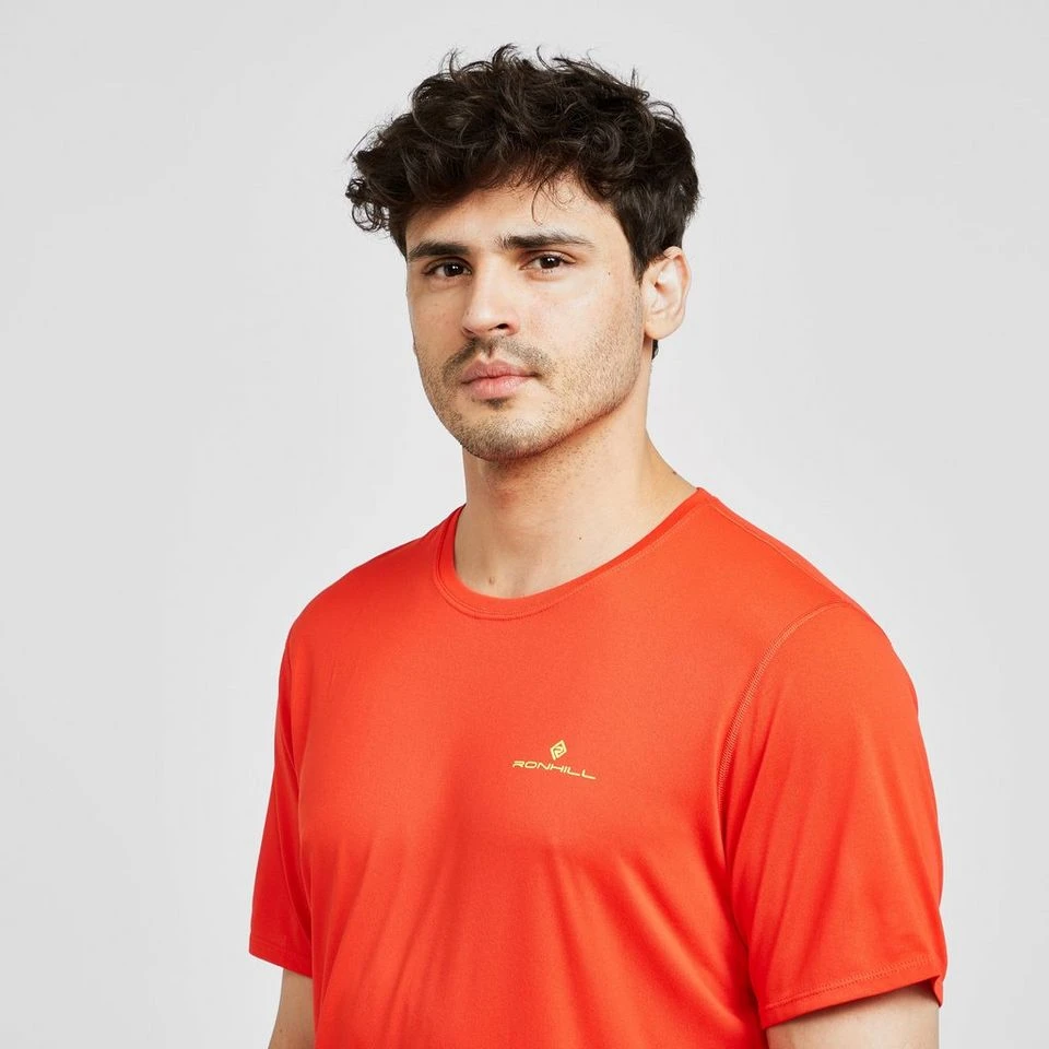 RONHILL Men's Core Short Sleeve T-Shirt 4 RONHILL Men's Core Short Sleeve T-Shirt - Image 4